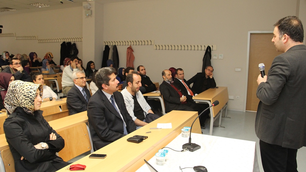 https://ebe.fsm.edu.tr/resimler/upload/Fotograflarla-Yahya-Kemal-Semineri-Gerceklestirildi-4260314.jpg